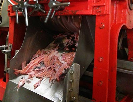 食材の水分だけでじっくり煮込む「無水調理製法」